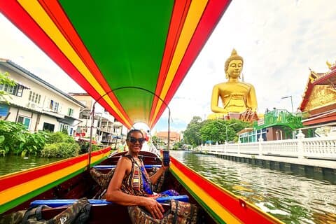 Private tour to Wat Pho, Wat Arun and Canal Tour&Flower Market