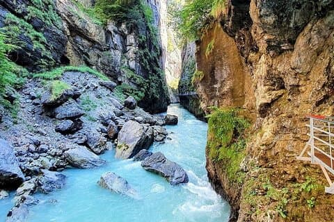 Aare Gorge and Bernese Swiss Villages - From Zurich