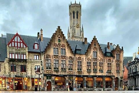 Bruges Authentic : Private Tour, Local Guide + Chocolate and Beer