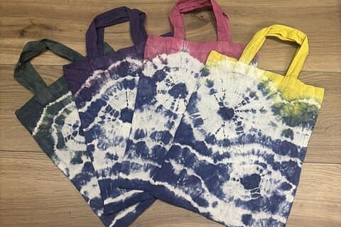 Mini Bag Tie-dyeing opplevelse og workshop tur