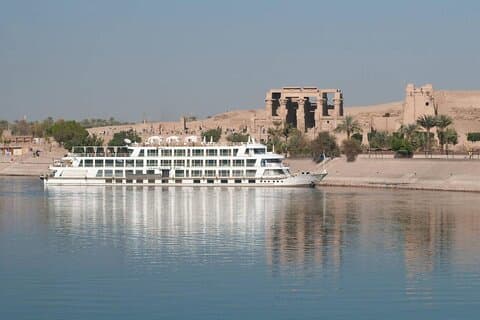 4 nætter Nile Cruise med Abu Simbel fra Hurghada