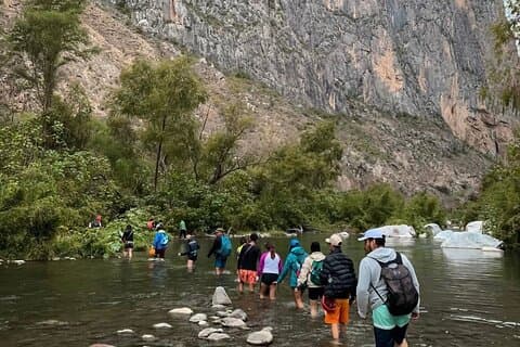 From CDMX Hike through the Xajhá Grottoes