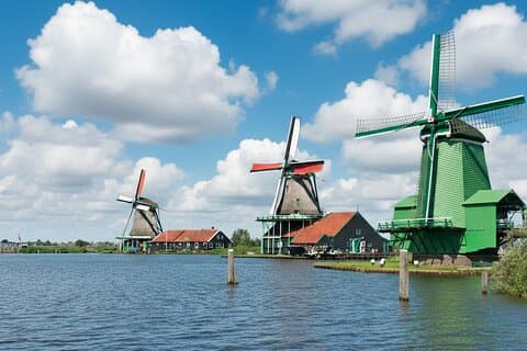 Zaanse Schans Excursion de luxe en bus privé + Volendam/Edam (7 voyageurs)