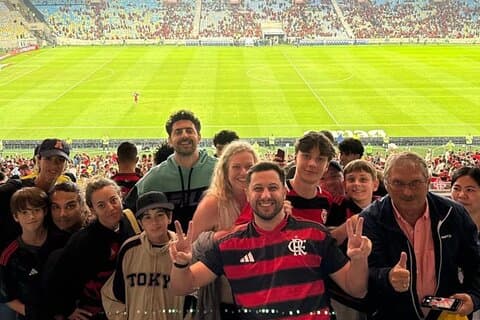 Partita di calcio allo stadio Maracanã Vivi la passione nazionale