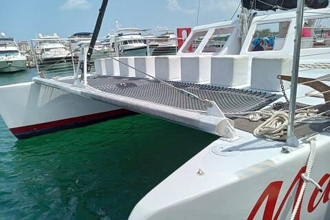 Privat 2 timers sejltur i Miami på en 60ft Mariah Catamaran