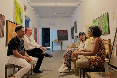 Tour della galleria d'arte sotterranea di Dacca