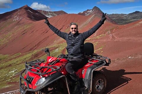 レインボーマウンテンとレッドバレーとATV終日