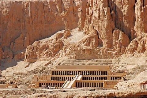 Dagtrip naar Hurghada Luxor Valley of Queens met lunch