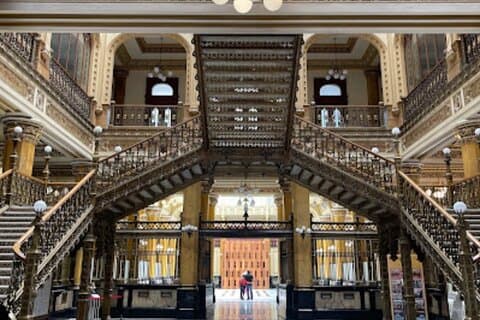 Mexico’s Gilded Age experience: palaces, art & pulque tasting