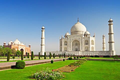Taj Mahal Tagestour mit dem Superfast Gatimaan Train von Delhi