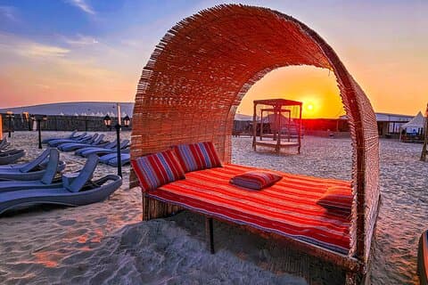 Hele dag Desert Beach Camp met lunch/dinerbuffet