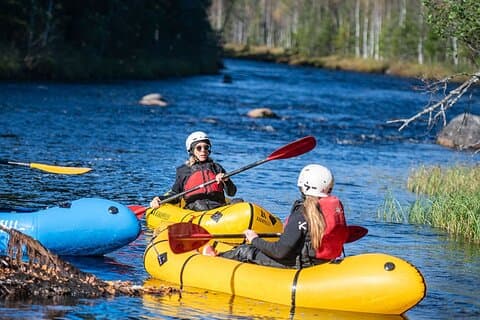 Tour familiar en Packraft en Sälen