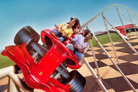Billetter til Burj Khalifa og Ferrari World