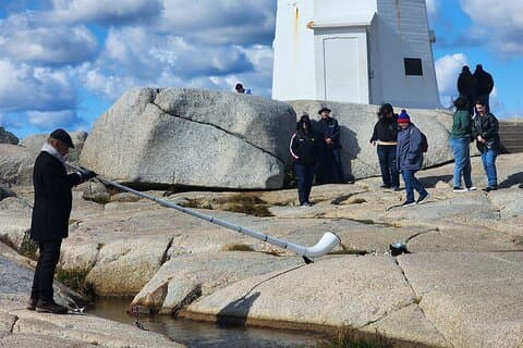 Peggy’s Cove & Fisherman’s Cove: The Small-Group EV Van Tour