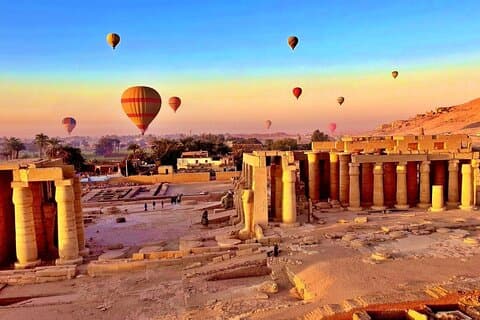 Luxor to Aswan 4-Night Nile Cruise from Hurghada Free Balloon
