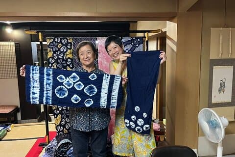 Shibori Upplevelse och helgedom Besök Nagoya Privat Guidad tur