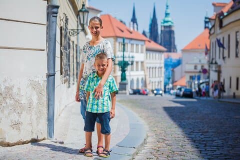 Prags höjdpunkter Barnvänlig guidad tur för familjer