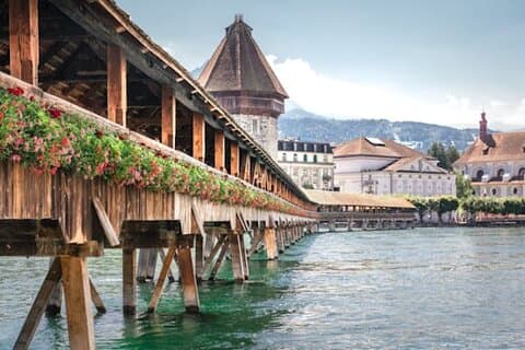 Luzern City Highlights Kapellenbrücke Löwendenkmal Tour Zürich