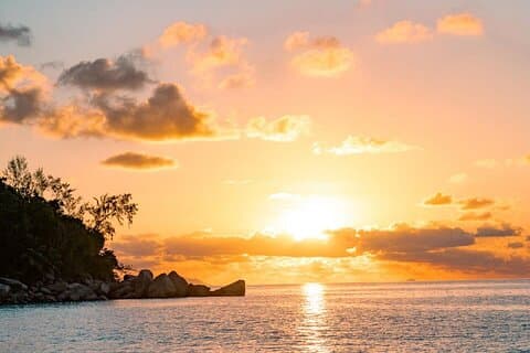 Delad solnedgångskryssning från Praslin Island