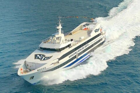 Schneller Fährtransfer zwischen Amalfi und Capri