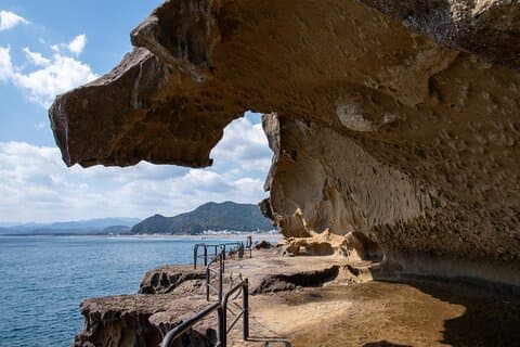Mie: Explore Onigajo, the World Heritage Sea Cliffs