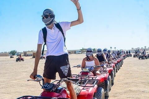 Hurghada Super Safari: Jeep, Quad, Dinner ,Camel & Show