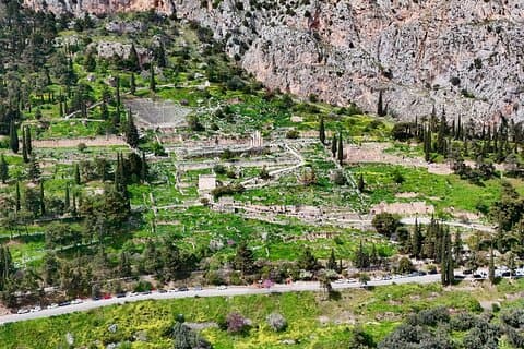 Tour del luogo dei miti e delle leggende di Delfi