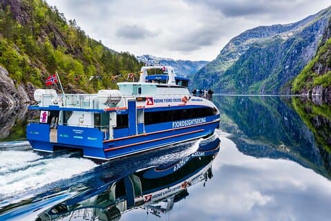 Half-day fjord cruise from Bergen to Mostraumen