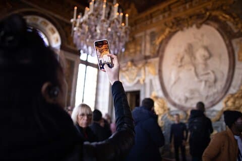 Private Versailles Palace Guided Tour with Garden Access