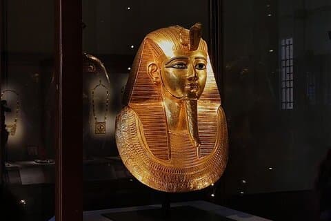 Grand Egyptian Museum Halvdagstur med Egyptologist Guide