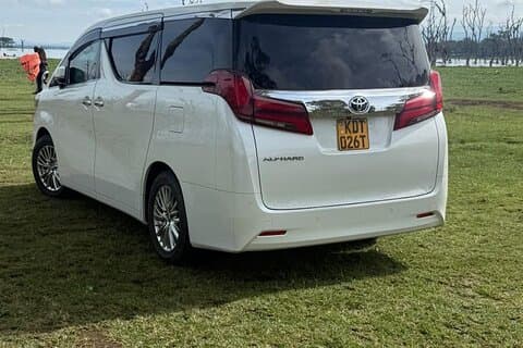 Servicios de taxi privado desde los aeropuertos de Nairobi a Nairobi Hoteles