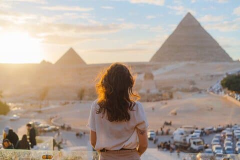 Private Giza Pyramids, Saqqara & Memphis Guided Tour with Lunch