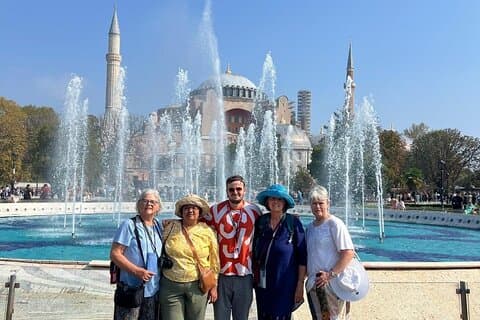 イスタンブール港プライベートツアーからのイスタンブール海岸小旅行