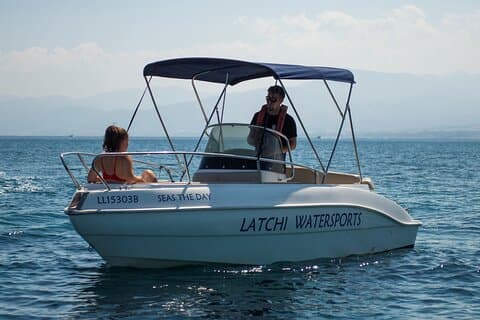 Eden 19 Lancha rápida , Bluetooth Comfort Shade