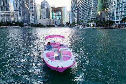Location de bateau privé à Miami pour 10 personnes