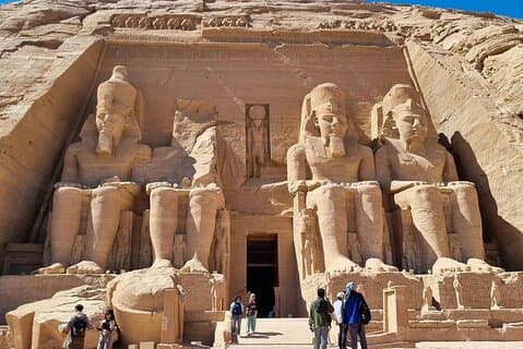 2 - Night Nile Cruise fra Aswan til Luxor – inklusive Abu Simbel