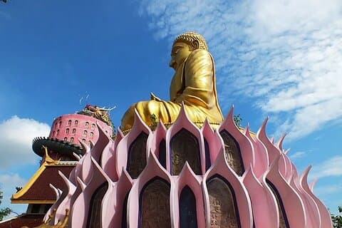 Nakhon Pathom: Don Wai Market, Wat Samphan, Bubble in the Forest