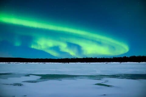 Viaje a la aurora boreal en Lapland Lakeside