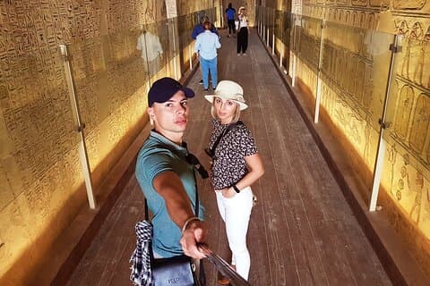 Privat Luxor Heldagstur med Guide och Transfer - Hurghada