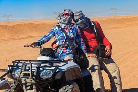 Super Safari ATV Quad, Buggy, Jeep, Abendessen & Kamelfahrt - Hurghada