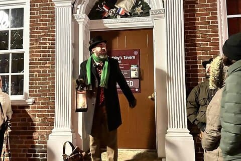 Ghost and Graveyard Tour - Holiday Haunts