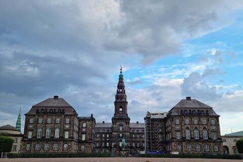 Copenhagen History and Hidden Gems in Arabic