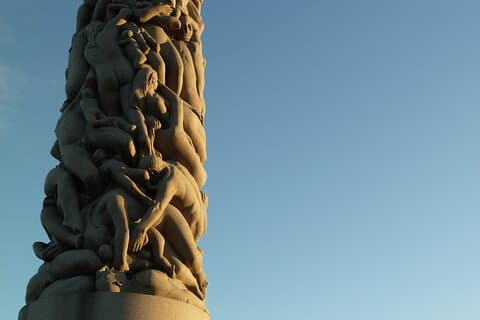 Explore Vigelandsparken with Oslo City Walks