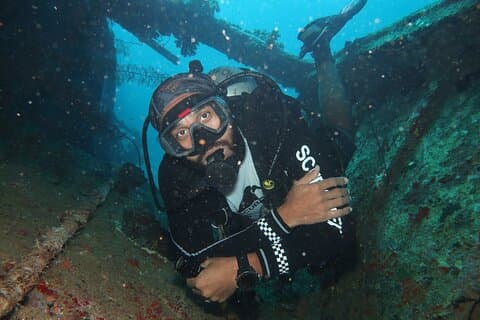 Scuba Diving , Snorkeling , and Swimming in Jeddah