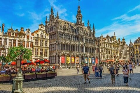 Wandeltocht met gids in Brussel met optionele bierproeverij