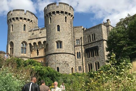 Heathrow Layover Tour to Windsor Castle - Private 3 Hour Tour