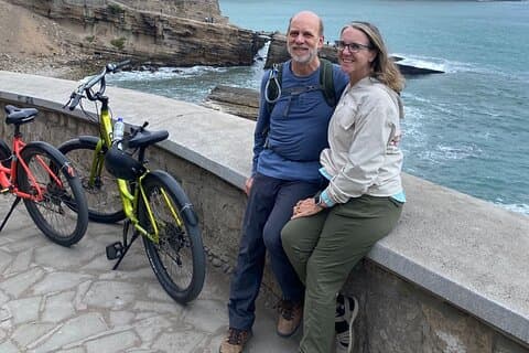 Cykeludlejning i Miraflores Hjelm og kæde inkluderet