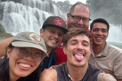 Explorando la cascada de Ban Gioc y la montaña Angel