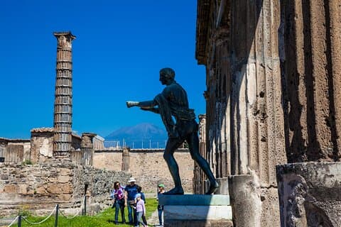 Visite guidée d'une journée complète à Pompéi et au Vésuve avec accès prioritaire