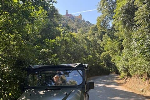 Sintra & Cascais: Private Full-Day Adventure in a Classic 4x4